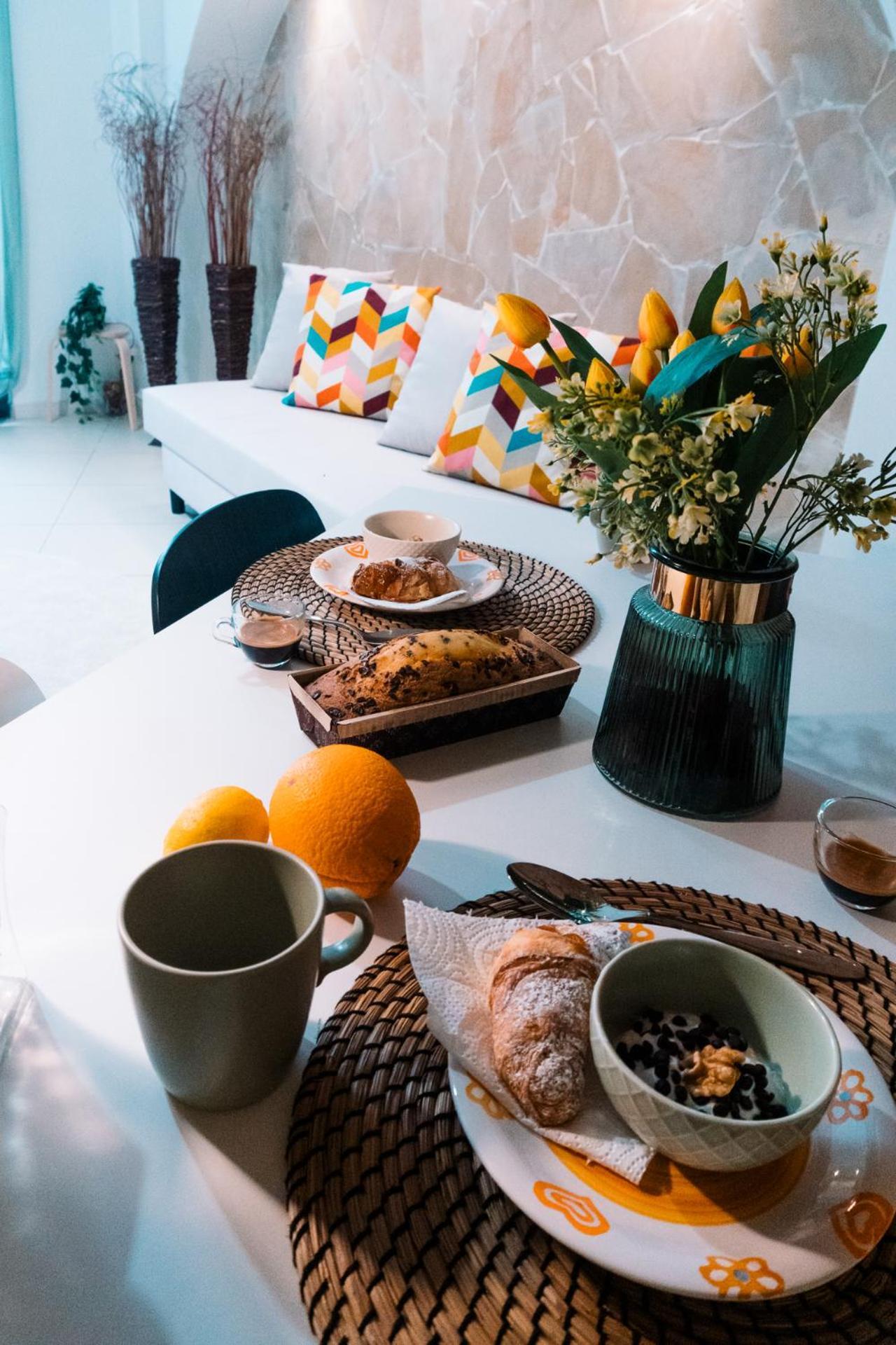 Dante House - By Holiday In The Ct Apartment คาตาเนีย ภายนอก รูปภาพ